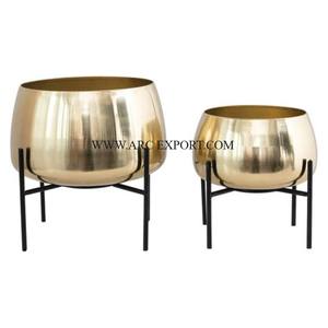 Jardinière et pots de fleurs en métal de qualité supérieure standard avec support poli or Plantes d'intérieur de bureau de conception rustique uniques - Product Image 6