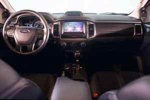 VOITURE D'OCCASION PROPRE - Ford Ranger 2024 DOUBLE CABINE PICK-UP PRÊTE À ÊTRE EXPÉDIÉE - Product Image 2