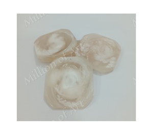 Juego de posavasos de resina Octágono decorativo de estilo clásico 2023, alfombrillas y almohadillas de alta calidad para bebidas, té y café - Product Image 1