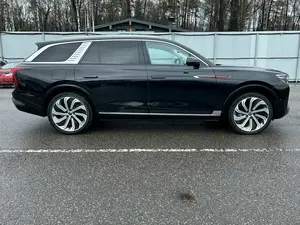 SUV H E-HS9 AWD 2021 con Batería de Litio R18, Asientos de Cuero, Techo Panorámico, 6 Plazas, Batería de 110 kWh - Product Image 5