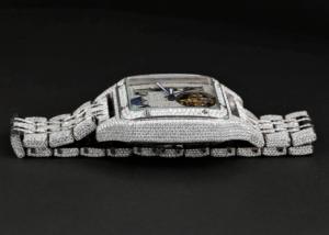 Reloj personalizado lujoso con tachuelas de diamantes de moissanita, movimiento de cuarzo, función de fecha, reloj de lujo de estilo Hip Hop para hombres y mujeres - Product Image 5