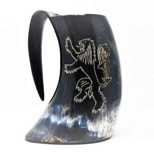 Jarra de Cuerno de Búfalo Contemporánea con Tapa de Bambú, Textura Orgánica, Asa Resistente, Estilo Rústico Clásico, Auténtico Disfrute de Cerveza y Vino - Product Image 1