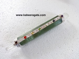 Venta al por mayor de material de piedras preciosas de palo curativo de chakra Aventurina verde con cuarto de cristal - Product Image 2