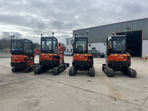 Mini-excavatrice à vendre, acheter une mini-excavatrice CE/EPA de 1,5 tonne, 2 tonnes, 3 tonnes, mini-excavatrice pas chère avec pince hydraulique à bon prix, Kubota. - Product Image 3