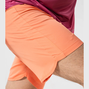 กางเกงขาสั้นกีฬาผ้าสแปนเด็กซ์แห้งเร็วของผู้ชายพร้อมบริการผลิตตามสั่ง - Product Image 6