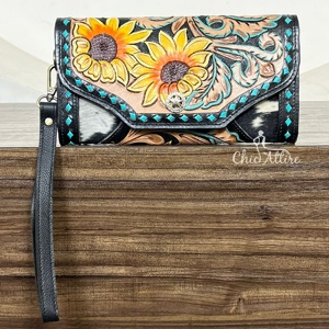 Portefeuille long à poignet pour femme en cuir véritable Western, fait main, motif tournesol, luxe, voyage, en cuir de vachette, avec plusieurs emplacements pour cartes et protection RFID - Product Image 1