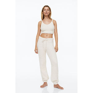 Pantalons de jogging avec poches personnalisés pour femmes Pantalons de survêtement pour le yoga, l'entraînement et la course à pied pour femmes - Product Image 2