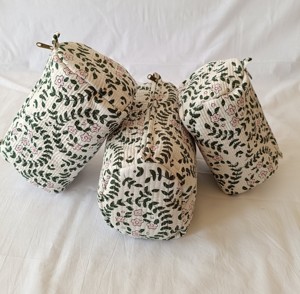 Quilted Cotton Floral Pattern Makeup Bag <b>Medium</b>/Small Travel Cosmetic Carry Pouch Zipper Manufacturer Wholesaler Cosmetic <b>Case</b> - Product Image 3