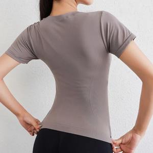เสื้อยืดคอแขนสั้นสำหรับผู้หญิงขนาดใหญ่พิเศษเสื้อฟิตเนสโยคะฟิตเนสเสื้อฟิตเนสใส่วิ่งออกกำลังกายในยิมระบายอากาศได้ดี - Product Image 6
