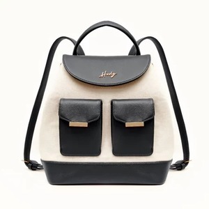 กระเป๋าเป้สะพายหลังแฟชั่นผู้หญิงสไตล์เกาหลีพรีเมี่ยมผ้าใบหนังสังเคราะห์กระเป๋านักเรียนลำลอง 2025 - Product Image 1