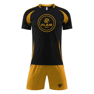 Ensembles d'uniformes de maillot de football de confort respirant de meilleure qualité conception personnalisée Jeunes hommes joueurs Service OEM de coupe automatisée - Product Image 5