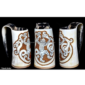 Tasses portables de qualité supérieure en corne de buffle 100 % naturelle, gravure personnalisée, style viking authentique, poli, motif animalier - Product Image 5