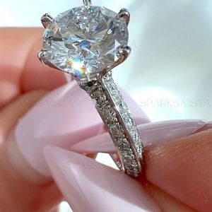 Anillo de diamantes de moissanita de alta calidad personalizado al por mayor | Anillo de solitario de moissanita de corte redondo elegante anillo de oro de 10K/14K/18K - Product Image 4