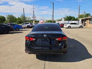 Nissan Altima 2.5 S 2024 d'occasion en excellent état - Product Image 2