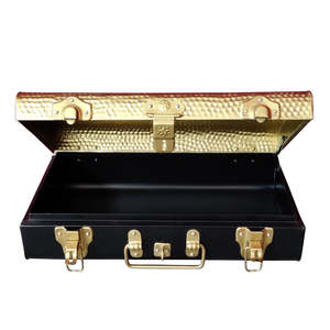 กล่องโลหะทำด้วยมือทรงสี่เหลี่ยมผืนผ้าด้านบนทำด้วยมือสีทองสุดหรู - Product Image 2