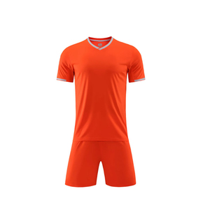 Nouvelle Version 2025 – Maillot de Foot Personnalisé par Sublimation, Manches Courtes, Qualité Supérieure, Séchage Rapide, pour Entraînement et Matchs d'Équipe - Product Image 5