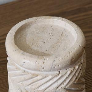 Porte-bougie en marbre artisanal, décoration moderne, accent de table élégant, centre de table élégant pour le salon, la chambre à coucher et la salle à manger - Product Image 5