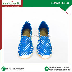 Venta al por mayor 100% alpargatas naturales hechas a mano lienzo ligero impreso colección de verano transpirable Top Slip-On zapatos de moda - Product Image 5