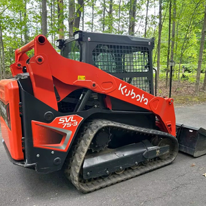 รถตักล้อยางขนาดเล็ก Kubota SVL65-2 แบบตีนตะขาบ เครื่องยนต์ดีเซล สำหรับงานดิน - Product Image 2