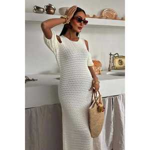 Vestido de punto transpirable 2862 con detalle en los hombros y falda con borlas, cintura natural - Product Image 5