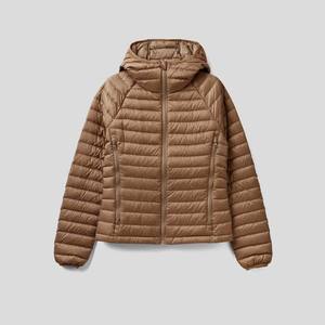 Veste matelassée pour femme en tricot respirant, nouvelle conception, best-seller, personnalisable, imperméable, en nylon et polyester matelassé - Product Image 5