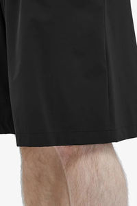 Pantalones cortos atléticos sólidos negros para hombre con cintura elástica, ligeros, transpirables, de secado rápido para deportes de gimnasio o trajes informales - Product Image 5