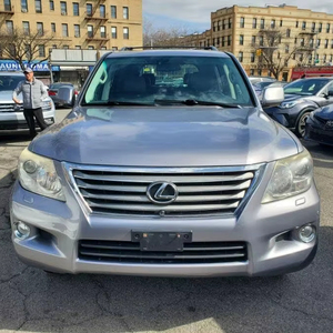 Lexus LX 570 4WD d'occasion 2008, conduite à gauche, Euro IV, 6 places, 50 001 à 75 000 miles, 200 à 250 ch - Product Image 1