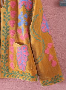 Nouvelle vente de Noël très demandée pour adultes, kimono court en coton 100% brodé Suzani, design frais et confortable, veste pour femmes - Product Image 4