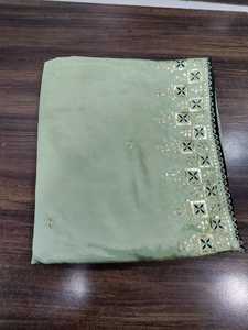 Hermoso trabajo de diamantes de Bollywood con trabajo de bordado y trabajo manual con blusa - Product Image 4