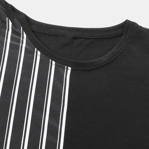 Nouveaux ensembles de shorts solides pour hommes avec t-shirts à manches courtes pour tenue décontractée 100 pour cent coton t-shirt et shorts pour vêtements de sport pour hommes - Product Image 5
