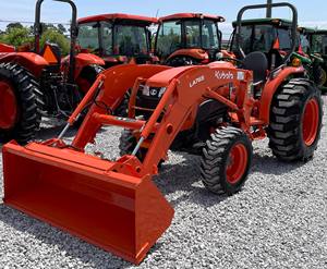 L4701คูโบต้าใช้แล้ว70HP รถแทรกเตอร์/คูโบต้า L4701รถแทรกเตอร์ใช้แล้ว - Product Image 1