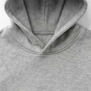 Sudadera con Capucha Gris Claro para Hombre, Estilo Casual, Ropa de Calle para Invierno - Product Image 2