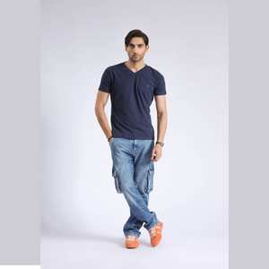 2025เสื้อยืดลำลองสำหรับผู้ชายสำหรับฤดูร้อนใหม่เรียบง่ายทรงหลวมเข้าได้กับทุกชุดเสื้อบางระบายอากาศแขนสั้นใส่สบายเหมาะกับทุกชุด - Product Image 1