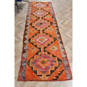 Tapis turc vintage, tapis de couloir 3x9,4 pieds, tapis persan Kilim orange - Product Image 1