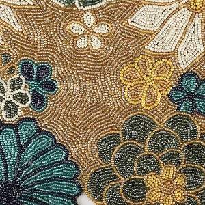 Chemin de table en coton perlé argent et or avec motif floral pour décor de table à manger de ferme de Noël - Product Image 2