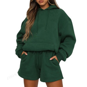 Conjunto de Sudadera con Capucha y Pantalones Cortos de Dos Piezas para Mujer, Personalizado OEM, 100% Algodón, Ecológico, con Logotipo Sublimado - Product Image 5