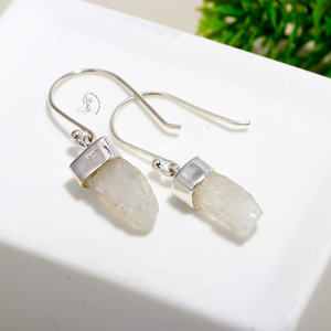 Venta al por mayor Natural Rainbow Moonstone 925 Sterling Silver Faceted Gemstone Earring joyería hecha a mano regalo para su pendiente de piedra - Product Image 4