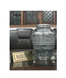100% urnas hechas de metal de grado superior con diseño moderno para urnas de cenizas humanas por exportadores indios a precios bajos - Product Image 1