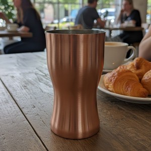 Coupe en cuivre Riva, style design vintage, pour usage cocktail - Product Image 3