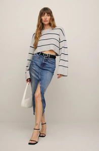 Short en jean personnalisé pour femmes Short d'été en denim pur coton délavé Street Wear Jean taille haute jupe en jean pour femmes - Product Image 3