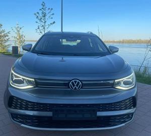 2024 pour I-D.6 X Berline Électrique Pneus Lithium R18 Sièges en Cuir Caméra Arrière Intérieur Sombre Prêt à être expédié - Product Image 1