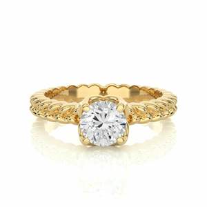 Bague de fiançailles en diamant solitaire à 4 griffes de coupe ronde pour femmes - Product Image 1