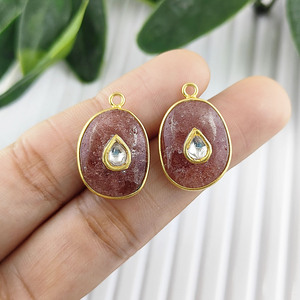 カスタムジュエリーフリーフォーム石タンブルペンダントPolki Meenakari金メッキベゼルチャームジュエリーメーカーインド - Product Image 6