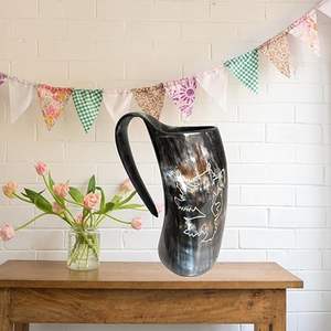 Jarra de cuerno vikingo para beber, taza hecha a mano para padrinos de boda, padrino de boda y regalos únicos para hombres - Product Image 1