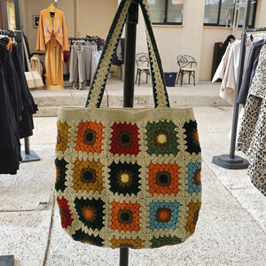 Bolso de Hombro de Gran Capacidad Personalizado al por Mayor, Bolso de Ganchillo con Decoración de Girasol para Mujer, para Ocio y Vacaciones - Product Image 6