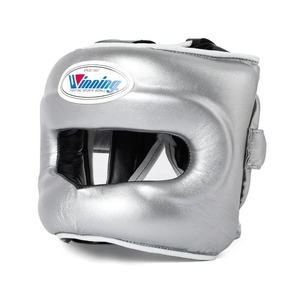 Protector de cabeza de boxeo ganador de cara completa de cuero genuino plateado al por mayor con empuñaduras y barra de nariz para entrenamiento - Product Image 1