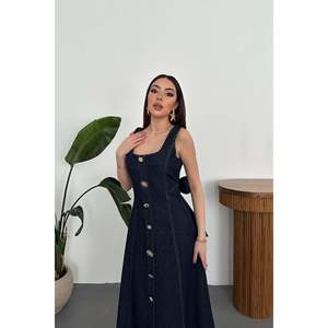 Vestido de Mezclilla Azul con Botones Decorativos - Azul - Product Image 3