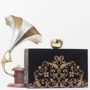 Escultura de Resina Pintada a Mano para Bodas Indias, Escultura con Forma Personalizada, Patrón de Escultura para Regalos Empresariales, Artesanías Galore (India) - Product Image 5