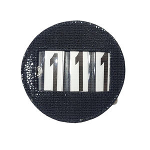 ปลอกคอสุนัขแบบกำหนดเอง รูปทรงพิเศษ สีดำ ประดับหมุด สวมใส่สบาย พร้อมคริสตัลสีดำขาว กันน้ำ ขนาด Rexine/วัสดุเคลือบเงา ใช้ได้ทุกฤดู - Product Image 1