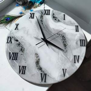 HOLD RESIN <b>WALL</b> <b>CLOCK</b> WITH <b>Unique</b> Artistic Handmade Design <b>Wall</b> <b>Clock</b> Resin Art From India - Product Image 5